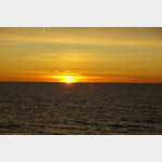 Ostseestrand bei Nida, Sonnenuntergang mit lplattform