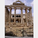 Rmischer Tempel der Diana (Juni 2006)